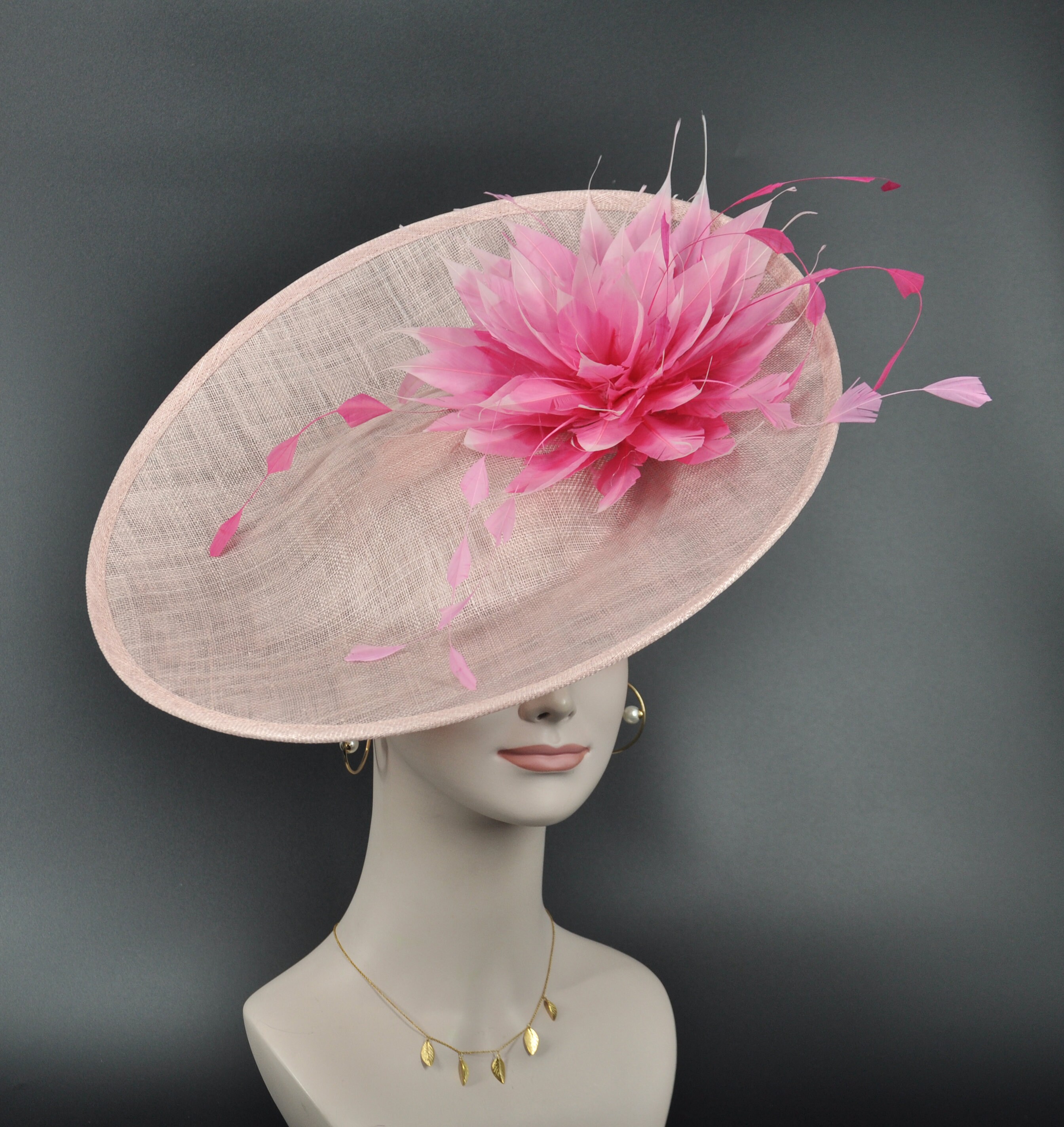 Blush Pink Fascinator Hat: Kentucky Derby, Oaks Day, Tea  display picture 3
