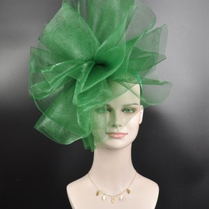 Fascinator Hat Church Kentucky Derby Hat Tea Party Wedding Easter Day Hat Royal Ascot Horse Race Oaks day hat Cocktail Hat Green