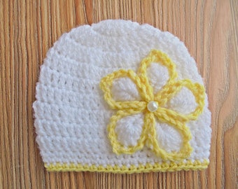 Crochet Baby Girl Hat in White and Yellow with Flower - Crochet Baby Girl Hat - White and Yellow with Floral Charm