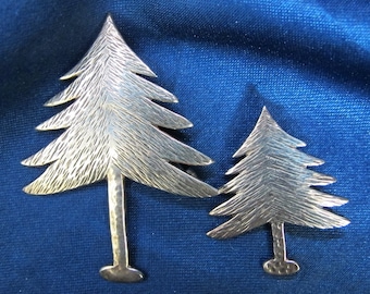 RARE Leonore Doskow Sterling Fish Brooch 12.6 Grams