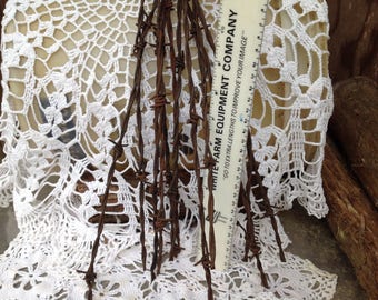 Vintage 15 Rusty Barbed Wire Sticks 12 Inches Long Industrial Decor Salvage Art