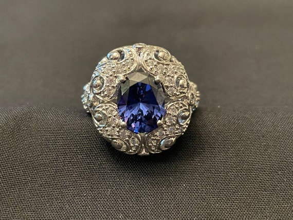 Details about 925 Sterling Silver Sapphire Blue & Clear Cubic Zircon Band Ring Size 7 & 8 Details about 925 Sterling Silver Sapphire Blue & Clear Cubic Zircon Band Ring Size 7 & 8