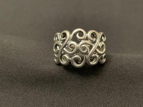 Sterling Silver Ring Size 5 3/4 - image 1