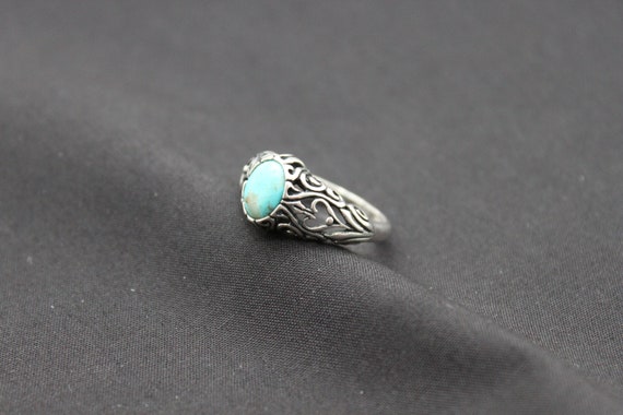 Turquoise Sterling Silver Ring Size 7 - image 6