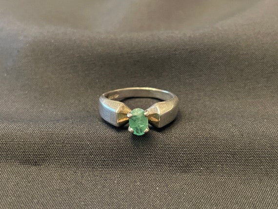 Emerald Sterling Silver Ring Size 5 3/4 - image 1