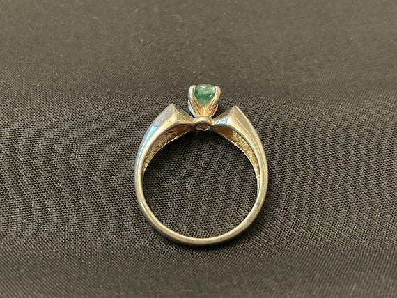 Emerald Sterling Silver Ring Size 5 3/4 - image 4