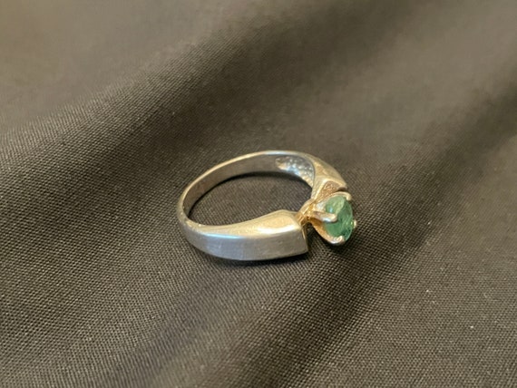 Emerald Sterling Silver Ring Size 5 3/4 - image 3