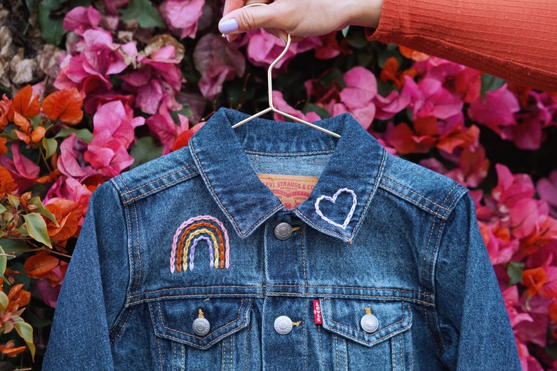 Option ADD-ON pour la veste en jean personnalisée Levi's Baby Toddler Broderie à la main Veste en jean personnalisée pour enfants, filles et garçons image 1