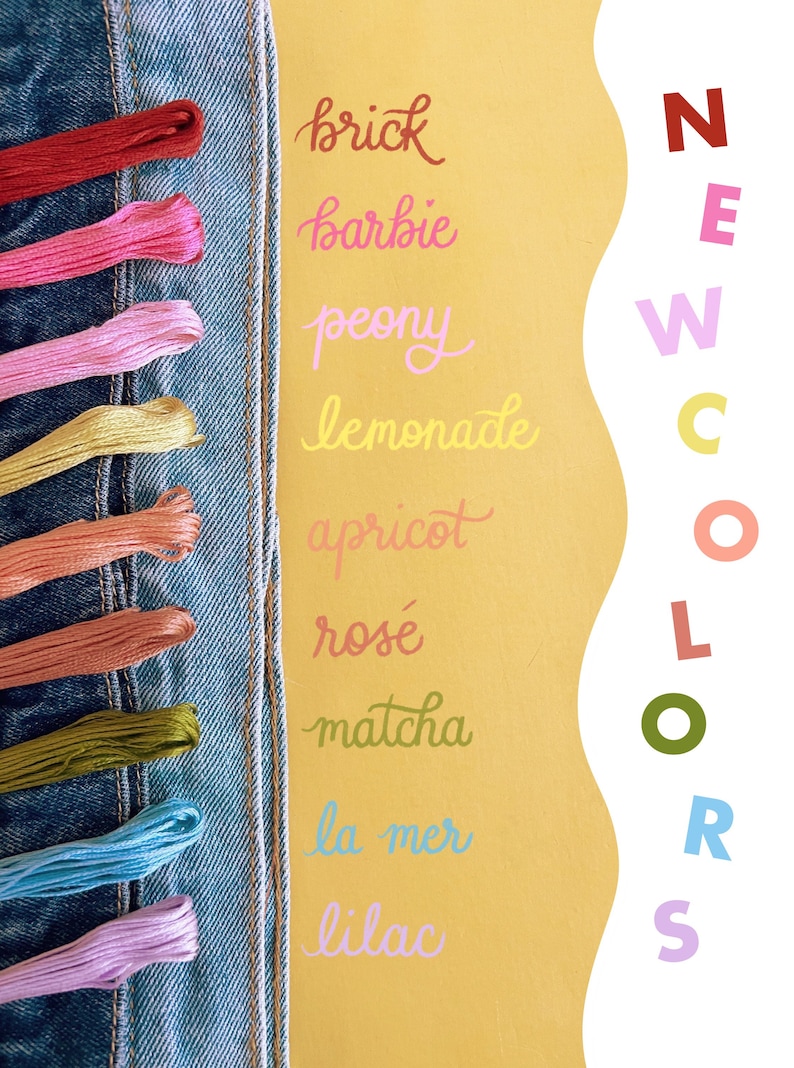 Puede incluir: Primer plano de una tela vaquera con hilo de bordar en varios colores, incluyendo ladrillo, barbie, peon&iacute;a, limonada, albaricoque, rosado, matcha, la mer y lila. El texto "NEW COLORS" est&aacute; escrito en una fuente ondulada sobre un fondo amarillo.