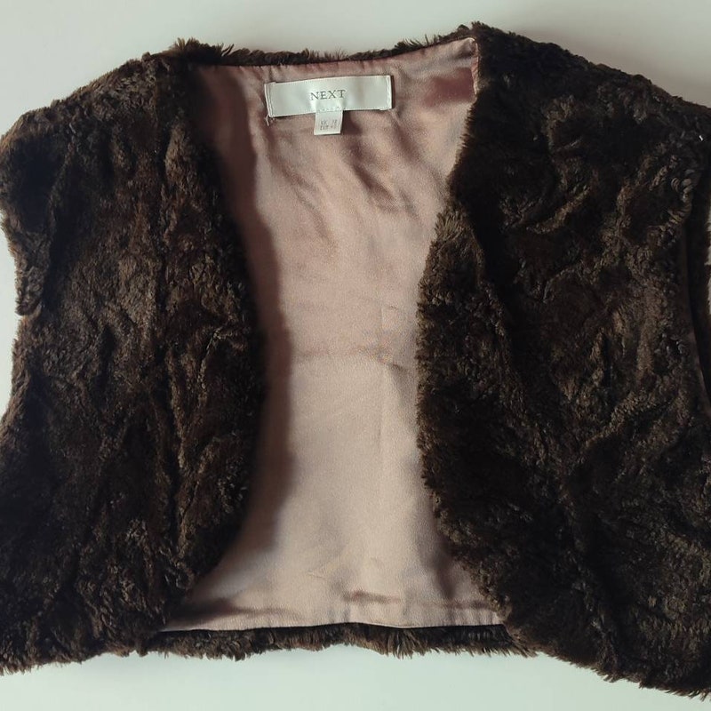 Faux Fur Mini Bolero Vest with Lace Around