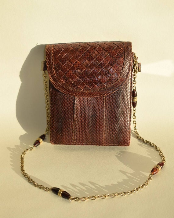 1960s Vintage Tan Crocodile Hand/Shoulder Bag For Sale at 1stDibs |  crocodile purse vintage, vintage crocodile handbag, tan crocodile bag