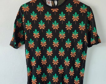 1980s 90s Vintage Knitted Jersey Floral Graphic T-Shirt Top. Size XS- S