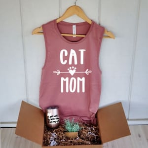 Cat Mom Gift Box, I Just Want to Drink Wine and Pet My Cat Wine Tumbler, Cat Gift Set, Cat Gift Box, Cat Themed Gift Box, Gift Box for Her