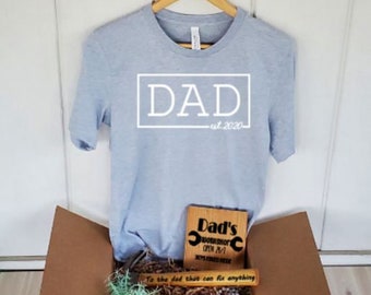 Dad Gift Box, Father's Day Gift Set, Gift Box for Him, Gift for Dad, Dad Established T-Shirt, Dad Hammer, Dad's Workshop Sign, Custom Sign