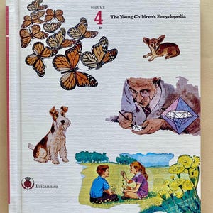 The Young Children&#39;s Encyclopedia, Volume 4 D, Britannica 1985, Vintage Edition, Hardcover, Very Good Condition, Home Library, Junk Journals