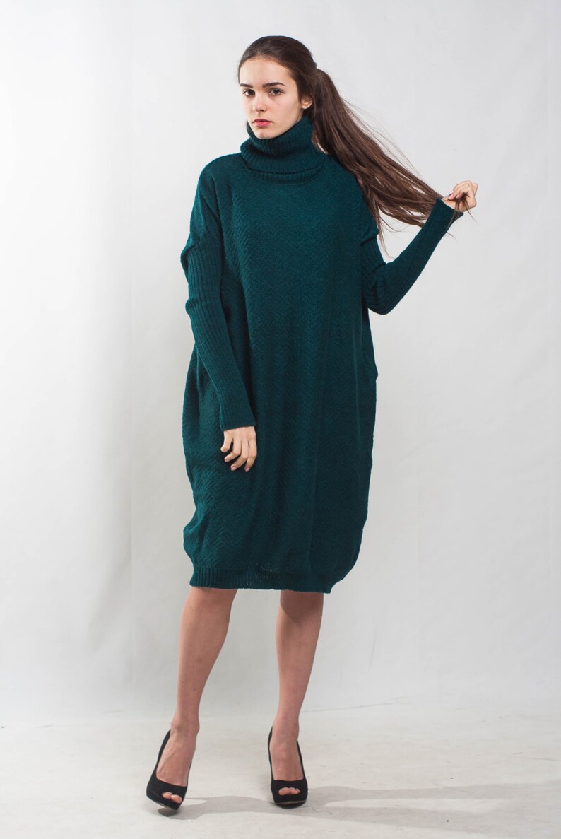 emerald green midi cocktail dress