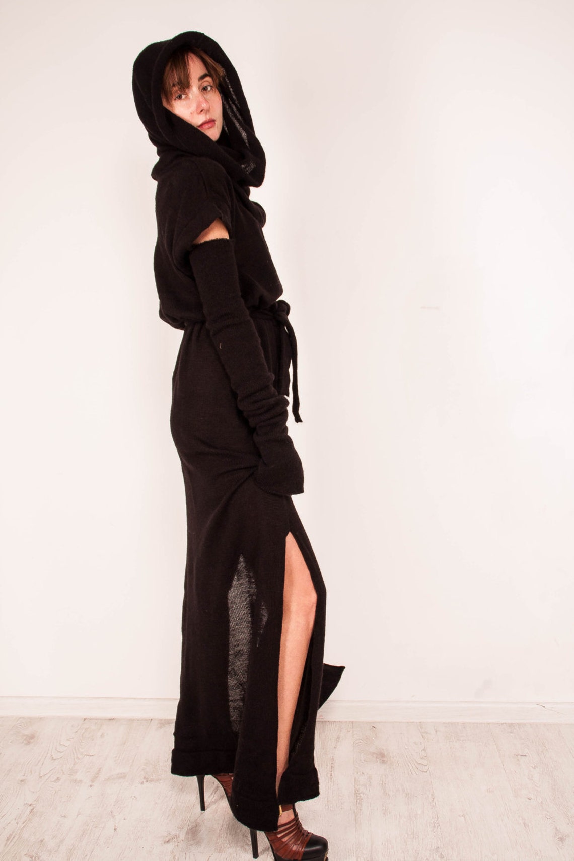 Tiffy Crochet Short Sleeve Maxi Dress - Black