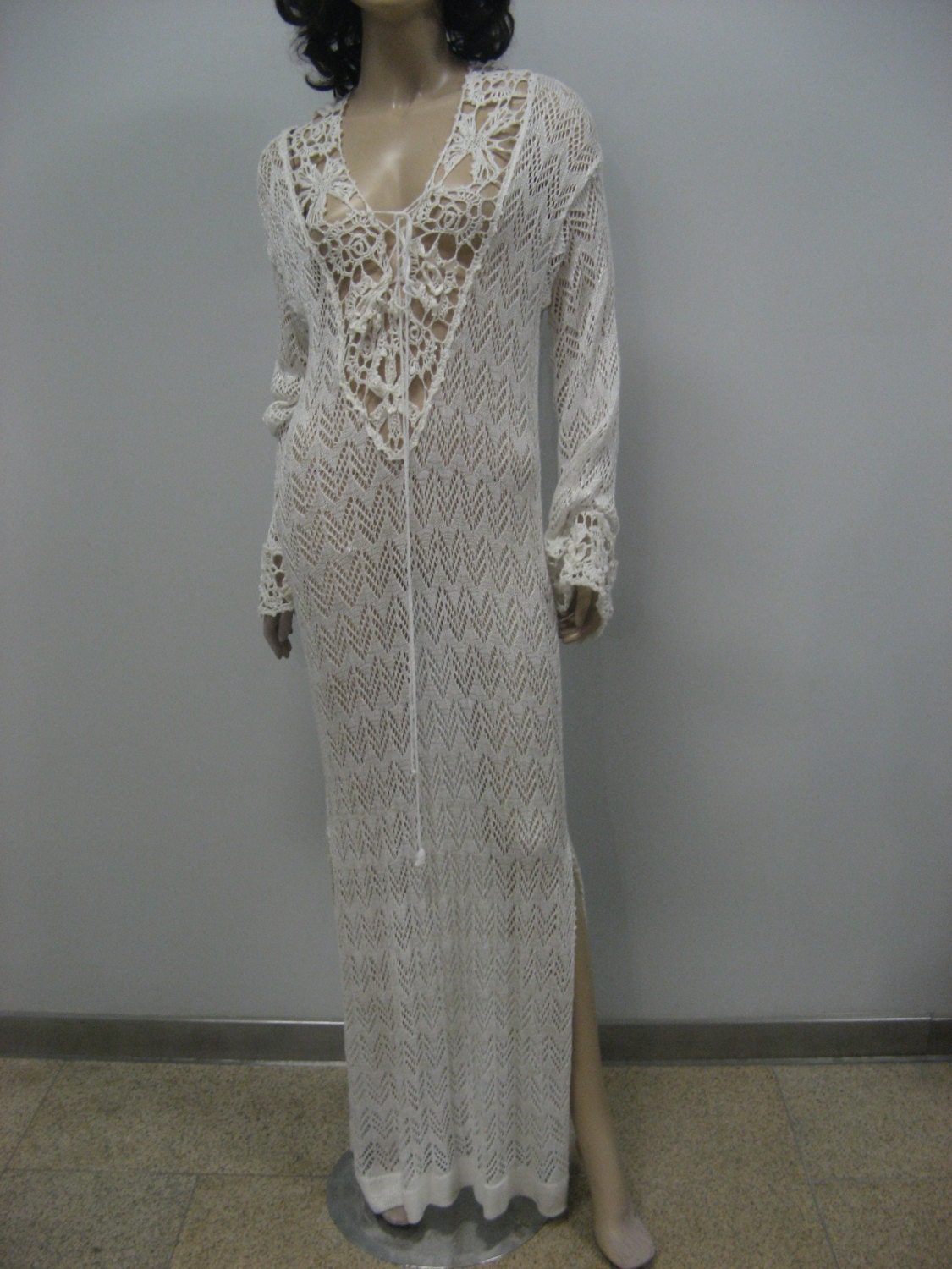 White Cotton and Crochet Maxi S M