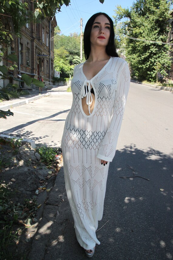 white maxi sheath dress