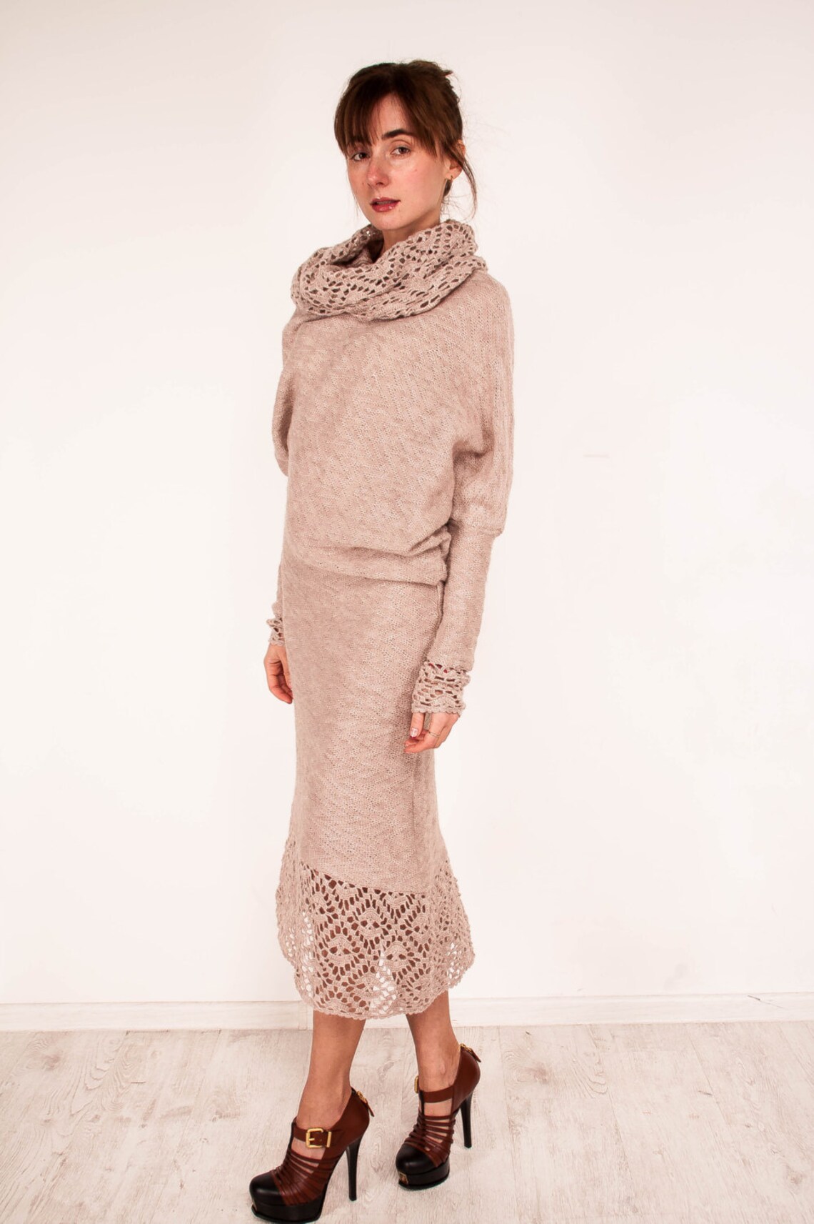 Knit Beige Dress Lacy Crocheted Dress Beige Asymmetric Long Sleeves — free download