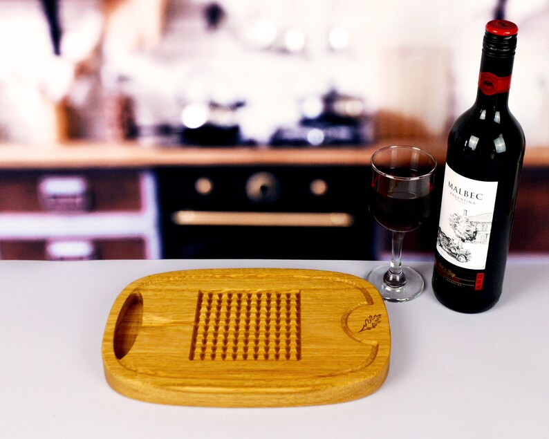 Small Solid Oak Meat Board, Carving Board, Meat Joint Carving Board