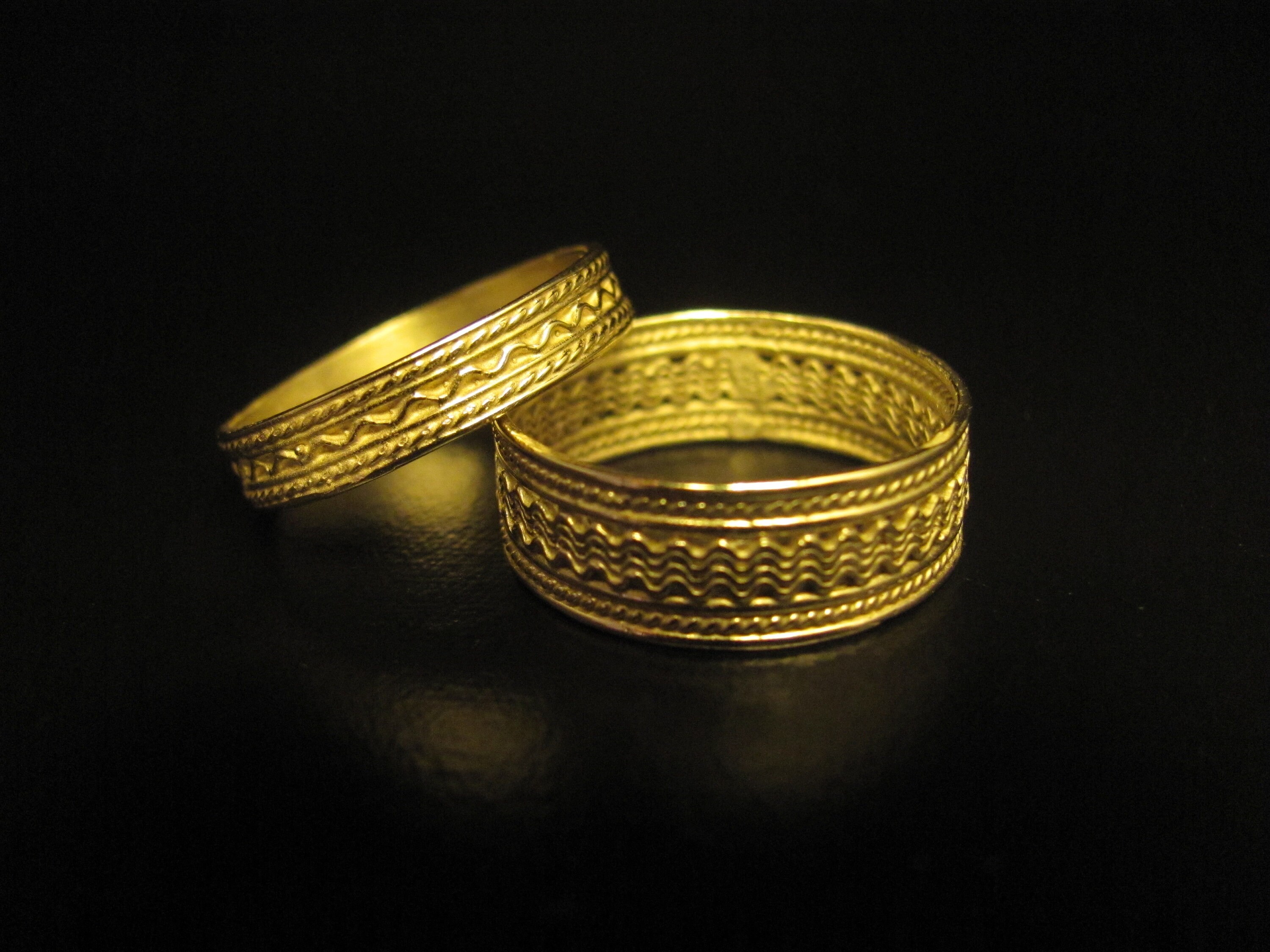 Gold filigree rings 14k sale