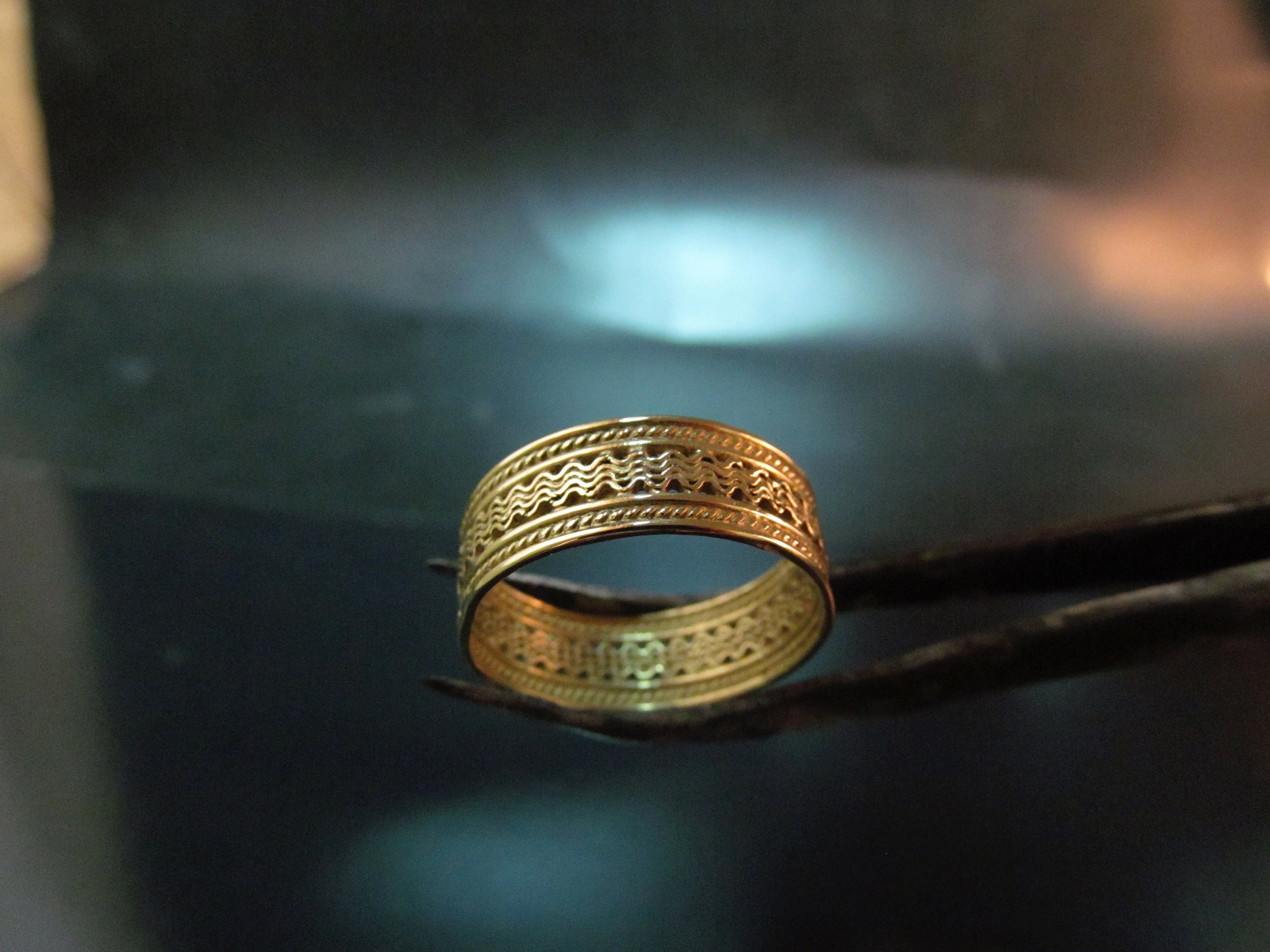 Wedding Ring. 14k Yellow Gold Wedding Filigree Ring for Men women