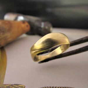 Wedding ring. 14k yellow gold wedding ring for women. 14K gold Wedding band for Women.