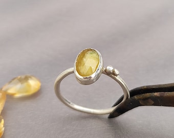 Yellow Sapphire ring. Sterling silver ring with Yellow Sapphire ring.