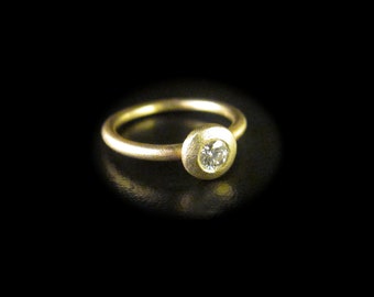 Engagement ring. 14K Yellow gold handmade engagement ring with 0.25ct' Diamond.