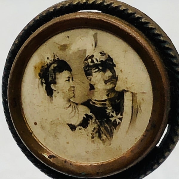 German Emperor Kaiser Wilhelm II & Empress Augusta Victoria Photo Stick Pin