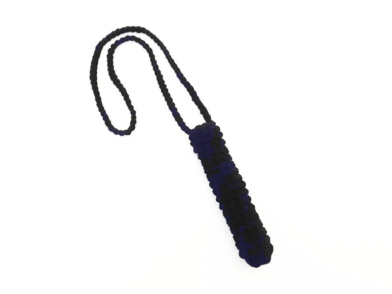 E-Zig Lanyard Vape Halter Handarbeit gehäkelt 100% Baumwollgarn 5 Zoll langer Körper 15 Bügel-Tropfen-Halskette Benutzerdefinierte Farbe Schwarz