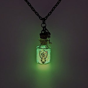 The Potion Maker Fantasy Necklace - Yellow Glowing Crystals - Magic Bottle Pendant - Fantasy Glow In The Dark Vial - Bronze Key Necklace