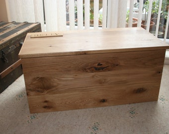 Personalised toy box , blanket chest ,storage box Oak wood. Ideal gift for grandchild. Birthday present, Christmas present.