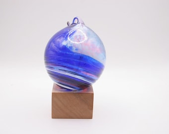 Maple Wood Display Stand for Eggs, Golf Balls, and 80mm Glass Baubles I Hardwood Sphere Holder Base | 5×5cm Minimalist Crystal Orb Stand