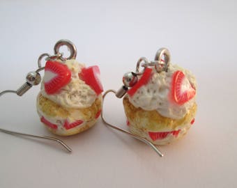 Strawberry Shortcake miniature food jewelry, Polymer