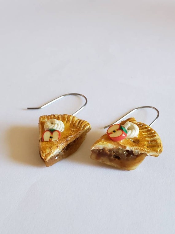 Miniature food jewelry kawaii  apple pie fake food earrings boho kitschy Thanksgiving fun jewelry sweet treat festive