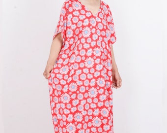 Robe rouge de kaftan de tournesol, robe maxi de kaftan, taille plus, robe de vacances, robe de vacances, usure de plage, kaftans pour des femmes, robe d’été de kaftan, VK001