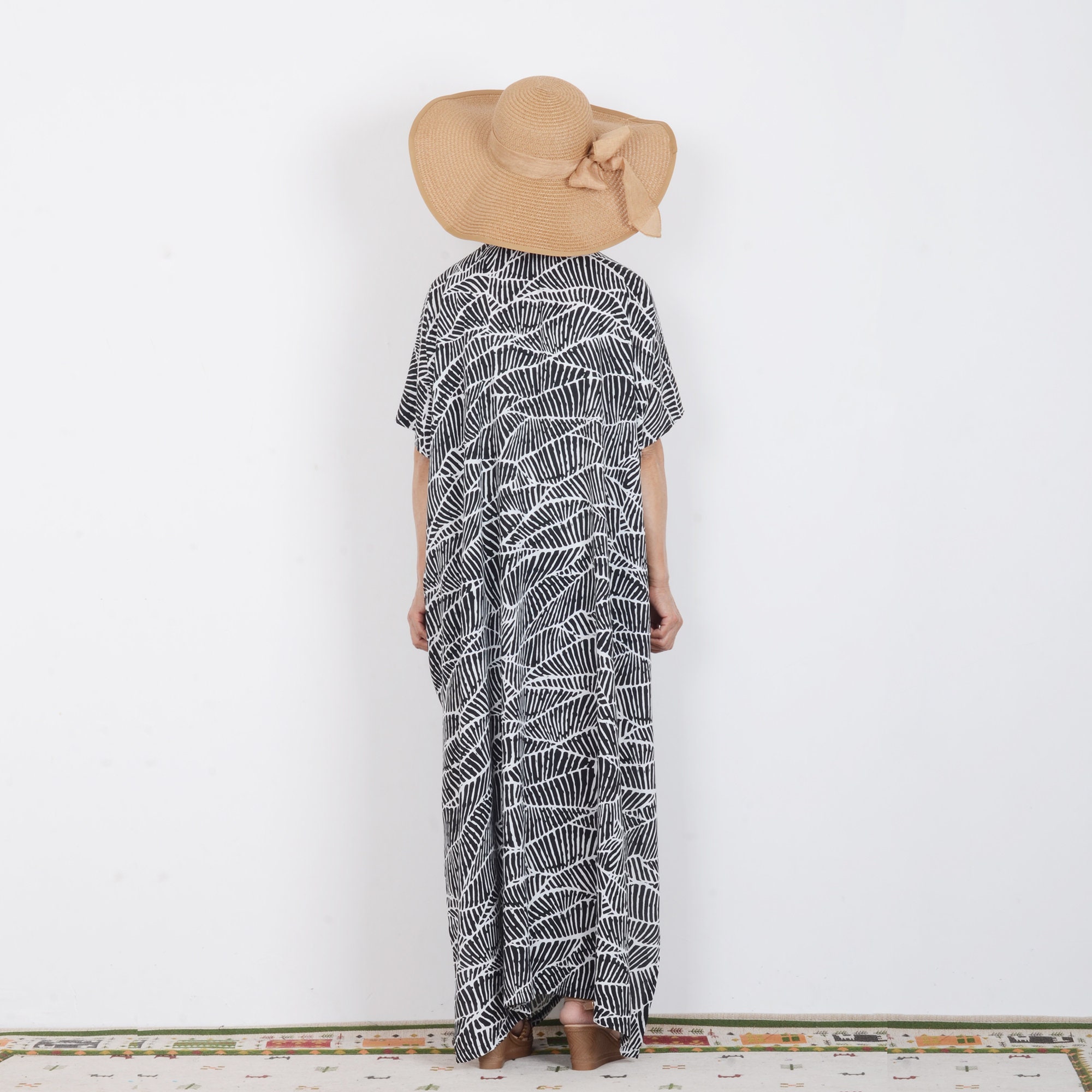 Kimono black with white summer kimono bohemian dress Etsy