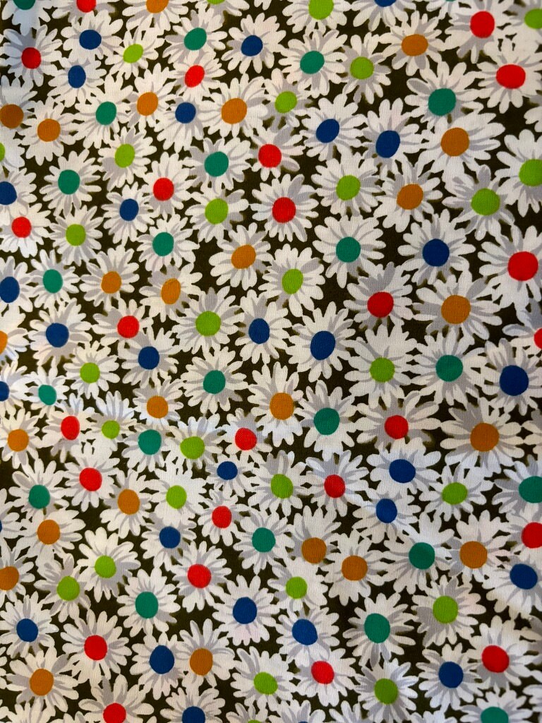 60s Vintage Floral Cotton Fabric Flower Power Quilting Weight for