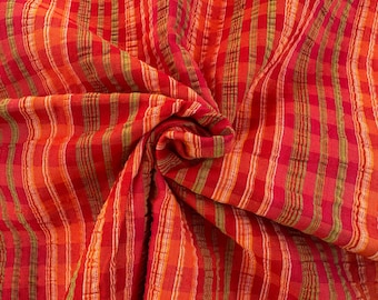 Vintage plissestof rode olijfkleurige streep seersucker volledig katoen: zomerjurk, kinderkleding kamerinrichting poppenkleding prijs halve meter of stuk