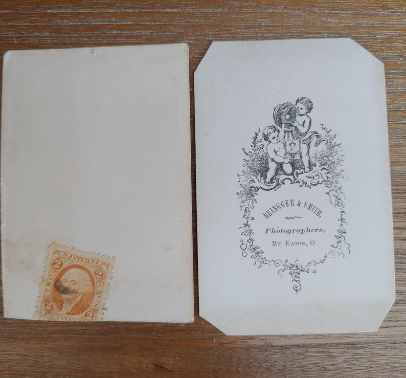 Pretty Women 2 Civil War Era CDVs Ohio Carte De Visite Antique Photos 1860s