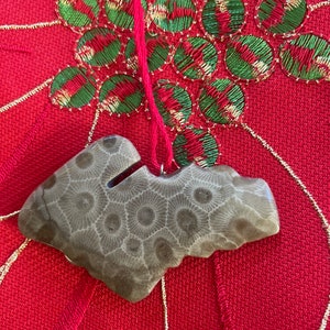 Michigan Christmas Ornament, Petoskey Stone, Upper Peninsula, Michigan, Yooper