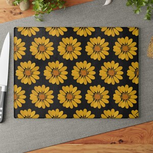 Gul blomma glasskärbräda medelstor stor glasskärbräda härdad halkfri skärbräda för kök matlagning hempresent