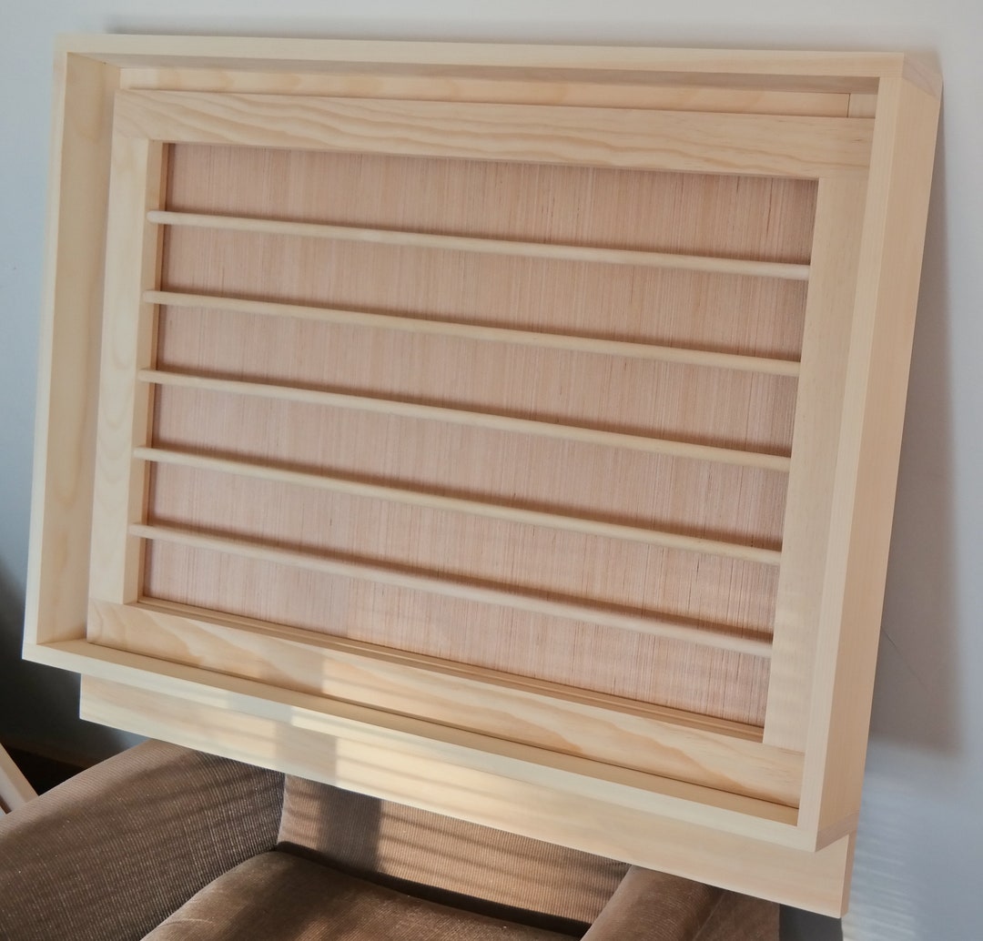 The Beadboard Drying Rack, Wall Mounted