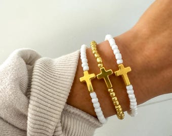 Gouden kruisbedelarmband, kruisarmband met kralen, kruisarmband dames, aangepaste kruisarmband met kralen
