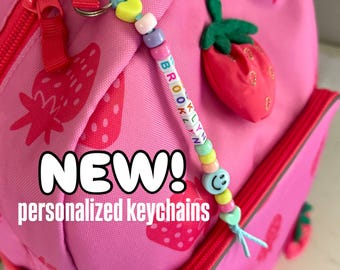 Llavero con nombre personalizado con cuentas / llavero con nombre personalizado / crea tu propio llavero con nombre / llavero con nombre de mochila