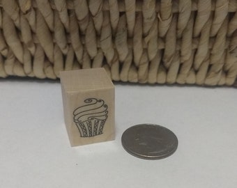 hero arts petite cupcake mini rubber stamp bakery ice cream shop scrapbooking