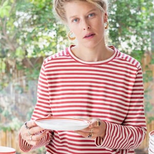 Baumwolle rot und weiß gestreiftes Hemd, rot gestreiftes Oberteil, lange Ärmel Hemd, Retro-Stil Hemd, Rundhalsausschnitt Lässiges Hemd, Kleidung für Frauen
