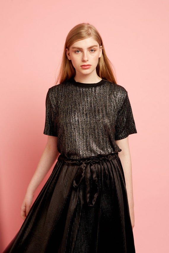 black midi circle skirt